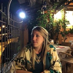 Meet your Posher, Erin